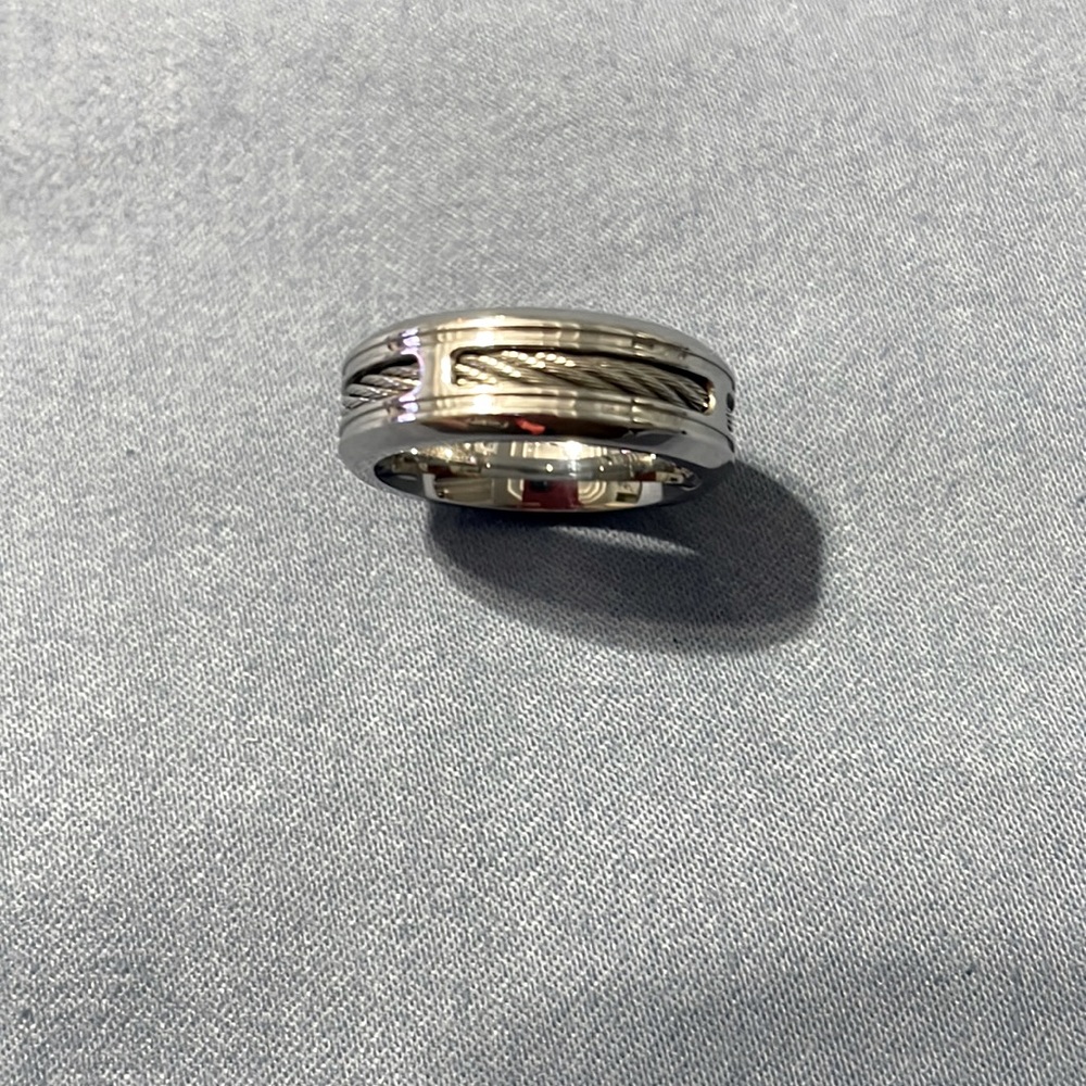 Men’s Wedding Band